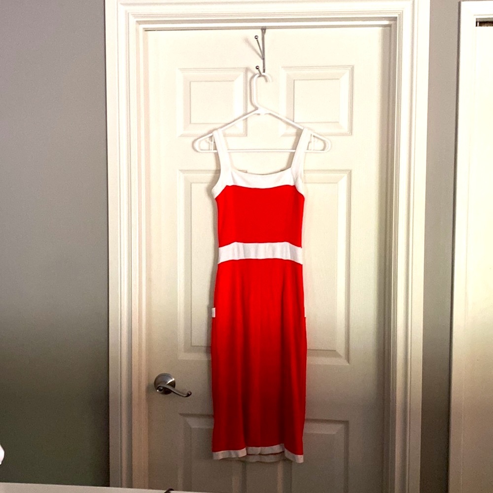 Venus Dress - Picture 5 of 6